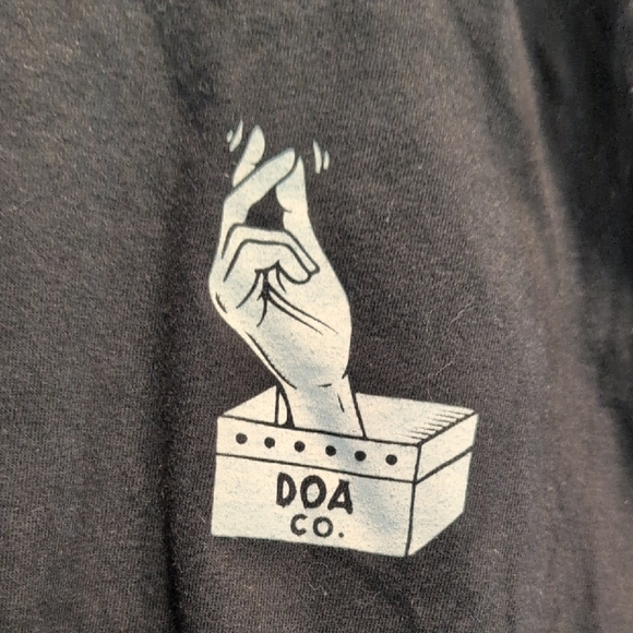 Gildan Black Short Sleeve Tee with Intricate White Graphic - Picture 3 of 6